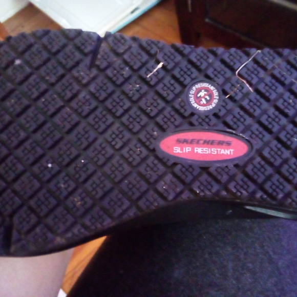 Skechers (comp toe) - Picture 7 of 7